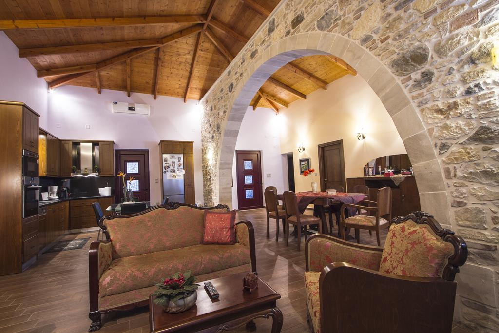 Private Sapphiros Villa Kissamos Exterior photo